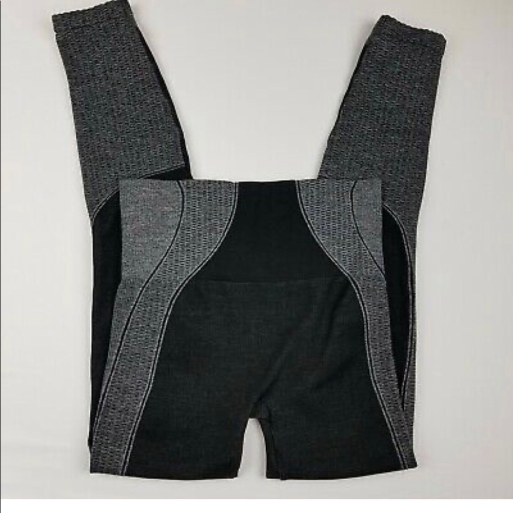 SPANX Curved Lines Seamless Shaping Shapewear